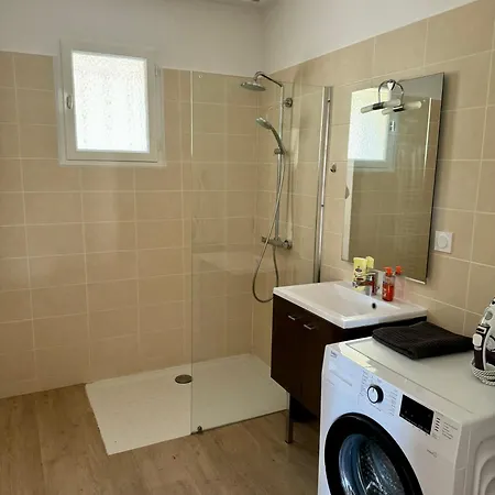 Maison Du Cos Entierement Renovee Avec 3 شقة Lamothe-Capdeville