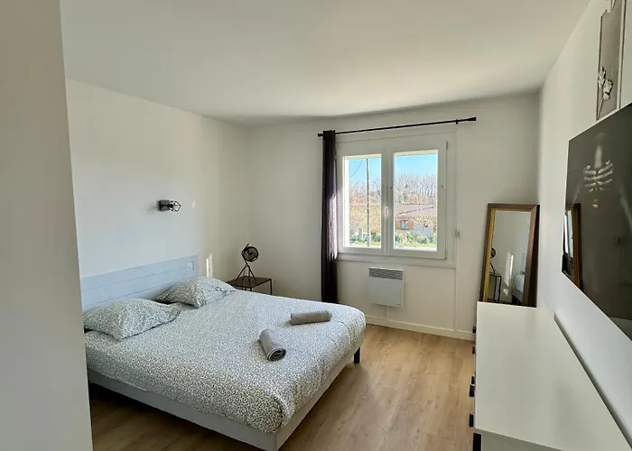 Maison Du Cos Entierement Renovee Avec 3 Apartamento *